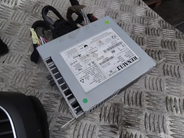 Renault Talisman 2015 radio-navigationsdisplayram OEM 280907196R image 3