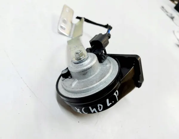 Bocina OEM 32285909 para Volvo XC40 2024 - Usado image 3