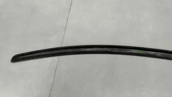 Spoiler traseiro Jaguar I-Pace OEM J9D3-442K03 image 4