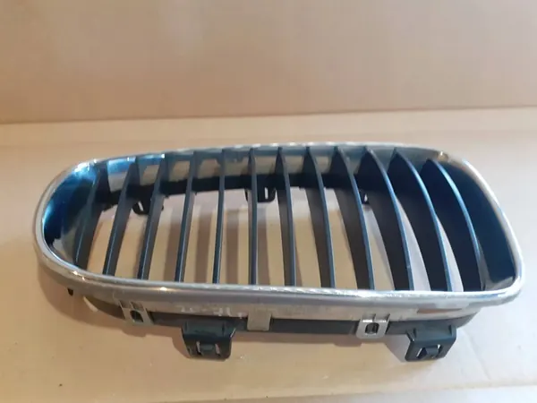 Left Grille 51137199439 BMW 1 E87 image 3