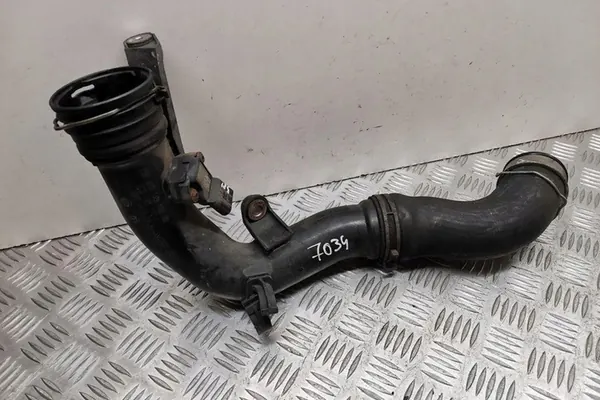 Tubo intercooler VW PASSAT B7 ALLTRACK 2.0L diesel image 2