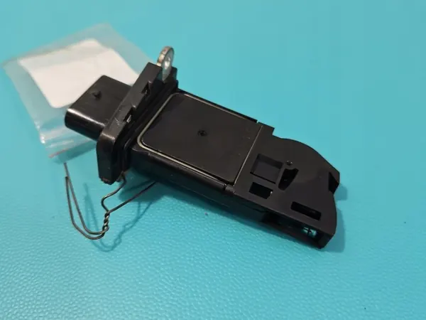 Ilmanvirtausmittari OEM 10503811 BMW X6 E71 3.0D image 3