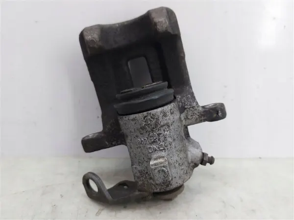Taka-oikea jarrupuristin OEM GOLF IV 97-03 R image 3