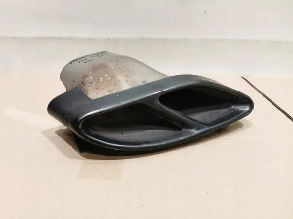 Mercedes-pakopää OEM A0004900827 - Oikea puoli image 2
