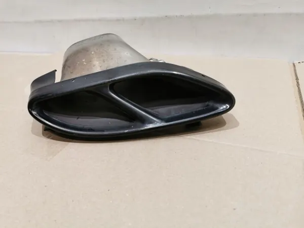 Mercedes-pakopää OEM A0004900827 - Oikea puoli image 3