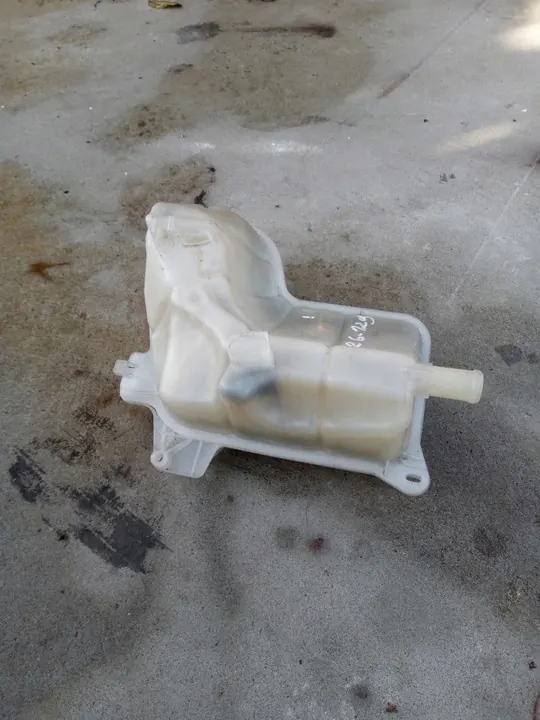 Koelvloeistof expansietank voor Audi A4 1.9L-3.0 image 6