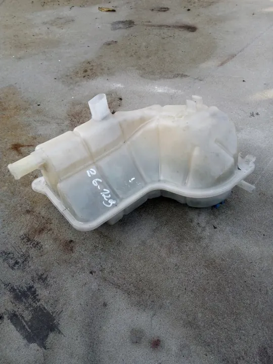 Koelvloeistof expansietank voor Audi A4 1.9L-3.0 image 8