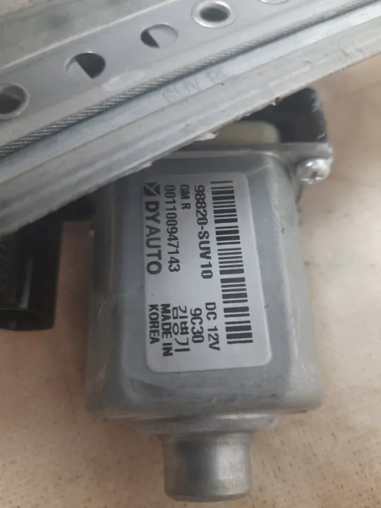 Régulateur de vitre arrière gauche OEM 001100947143 image 9