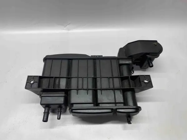 Kia Cerato brandstofdampkanister OEM 31400F3500 image 8