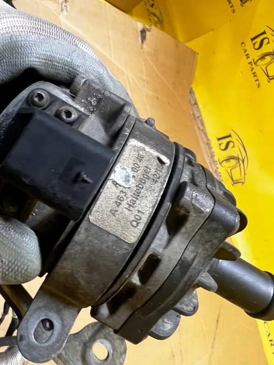 OEM A4635005831 Vattenpump för Mercedes G63 AMG image 5