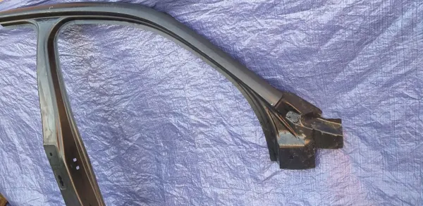 Pilar direito BMW X5 G05 OEM DM - Usado image 3