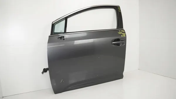 Toyota Avensis T27 Fram Vänster Dörr OEM 360200125 image 3