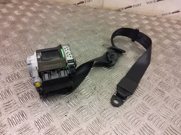 Audi Q5 SQ5 2015 Right Front Seat Belt image 9