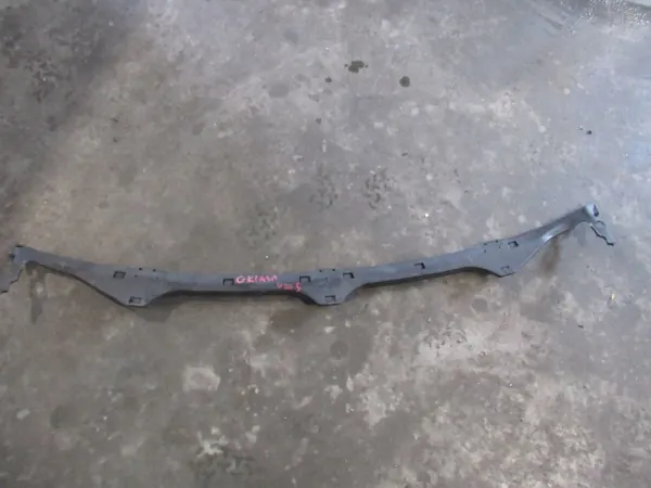 Garniture de capot Mercedes-Benz C W205 OEM A2058610007 image 2