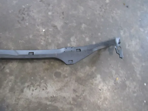 Garniture de capot Mercedes-Benz C W205 OEM A2058610007 image 3