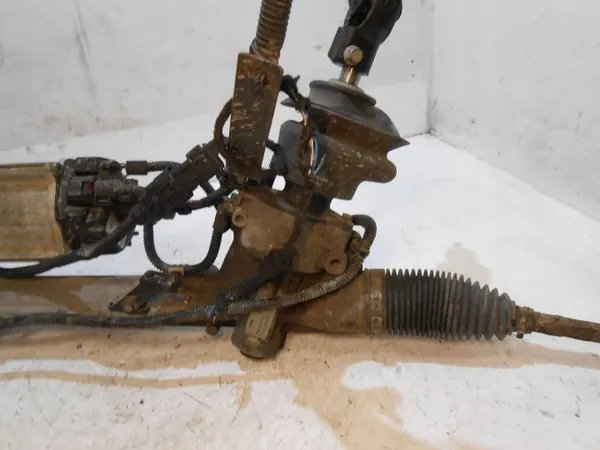 Opel Astra J Lenkgetriebe OEM 13363851 image 5