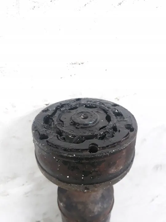 Mellanaxel Audi A4 S4 B6 8E 2003 8E0521101D image 2