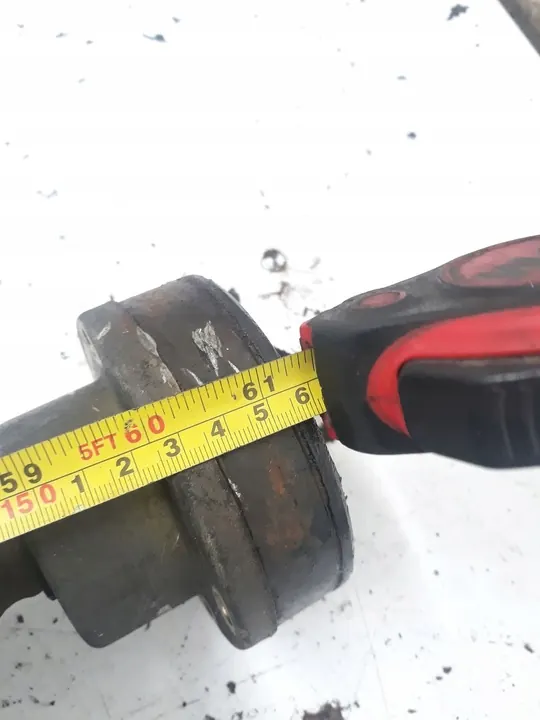 Mellanaxel Audi A4 S4 B6 8E 2003 8E0521101D image 3