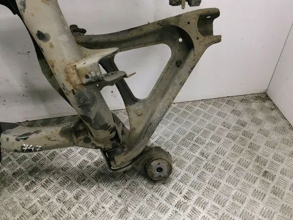 Porsche Cayenne (92A) 2011 Telaio ausiliario posteriore image 3