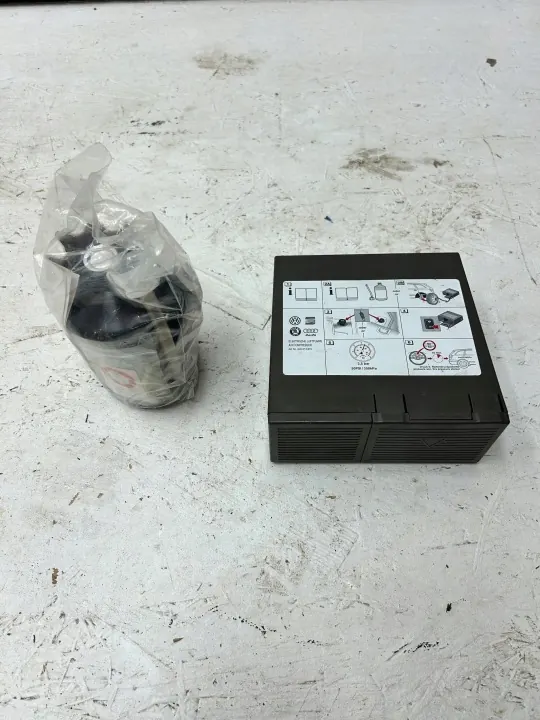 Compresor de neumáticos OEM 4L0012615A para Audi SQ8 RSQ8 Q8 image 2