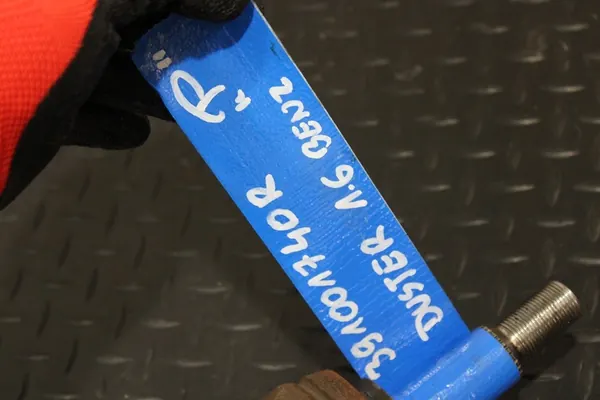 Höger fram halvmellanaxel Dacia Duster II 391001740R image 2