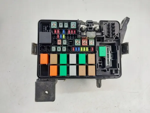 Zekeringkast OEM 91261-H8480 91950-H8320 Kia Rio IV image 5