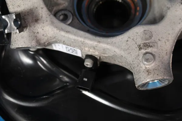 AUDI A8 D5 Mozzo Posteriore Sinistro 2018 4N0505431F image 6