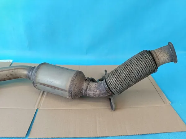 Catalyseur Skoda OE OEM 3Q0131701F image 4