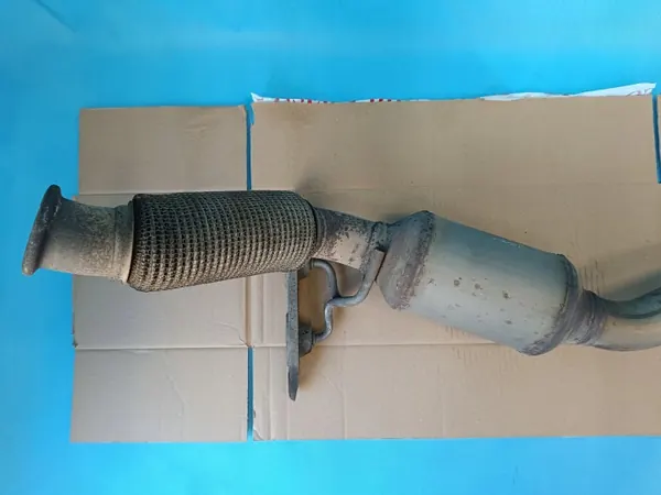 Catalyseur Skoda OE OEM 3Q0131701F image 8