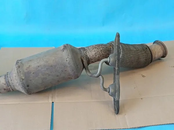 Catalyseur Skoda OE OEM 3Q0131701F image 9