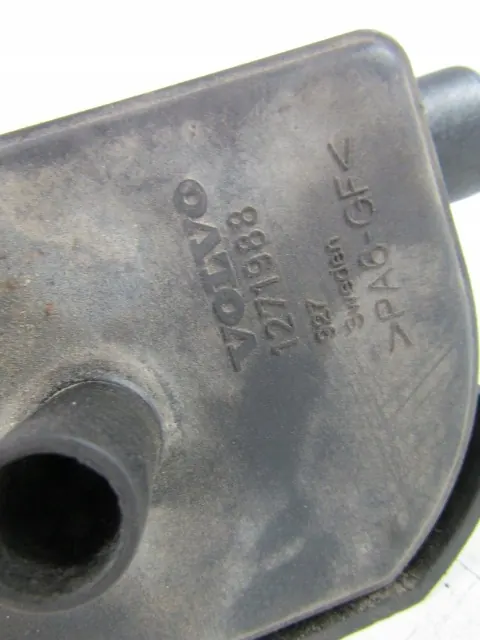 Volvo Moottorin Kiinnike OEM 1271988 V70 2.4T image 3