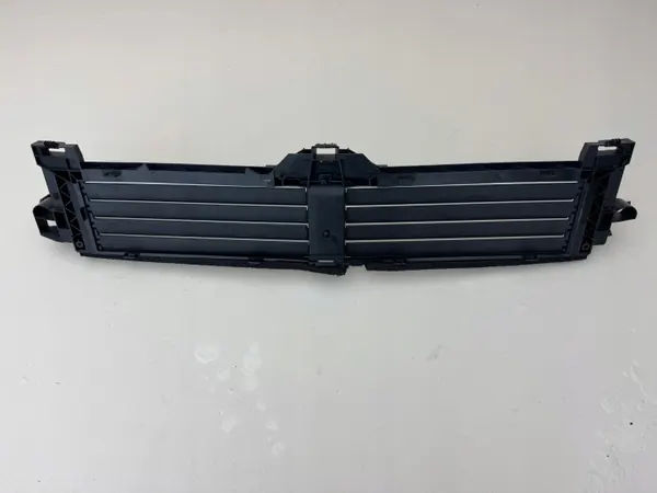 Mercedes Clase A W177 Lámina Ventilación OEM A1778850003 image 2