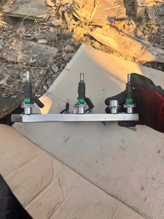 Conjunto de injetores Mercedes E350 W207 OEM A2720701395 image 3