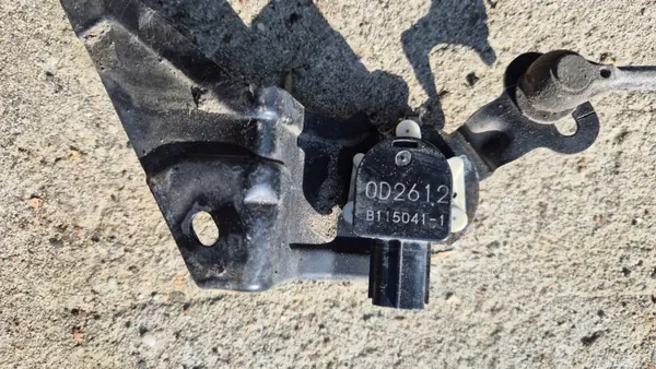 Koplampniveausensor OEM B115041-1 Lexus GS III image 3