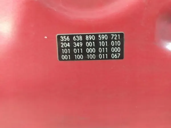 Mercedes C W204 LCI Motorhuv - A2048800957 image 4