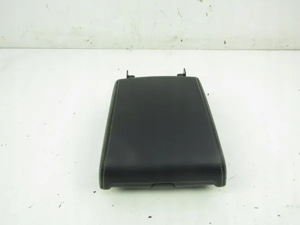 Accoudoir Jaguar I-Pace OEM J9D3-045C74 image 5