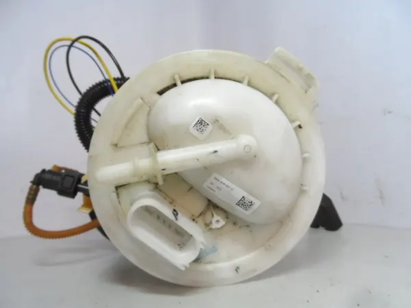 Bomba de Combustível VW Passat B7 1.8 TSI OEM 3AA919051C image 3