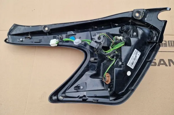 Höger Bakljus Nissan Juke I F15 Lift image 3