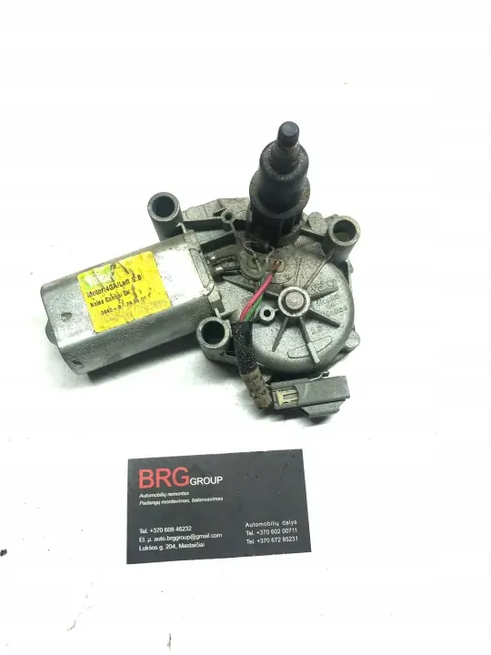 Motor limpiaparabrisas portón OEM 04717710AB Chrysler image 2