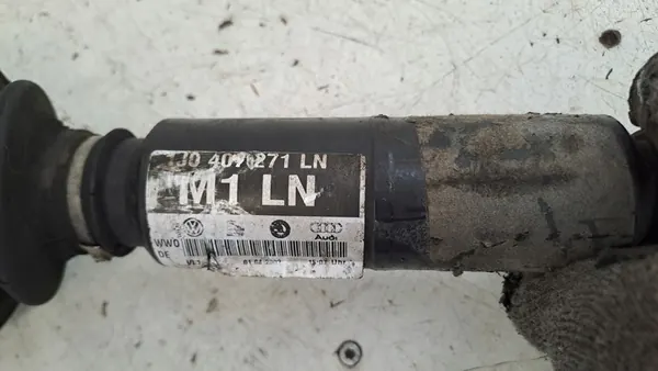 Kort drivaxel 1J0407271LN Seat Leon I image 4