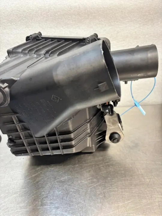 Luftfiltergehäuse OEM 165009078R für Renault Trafic image 5