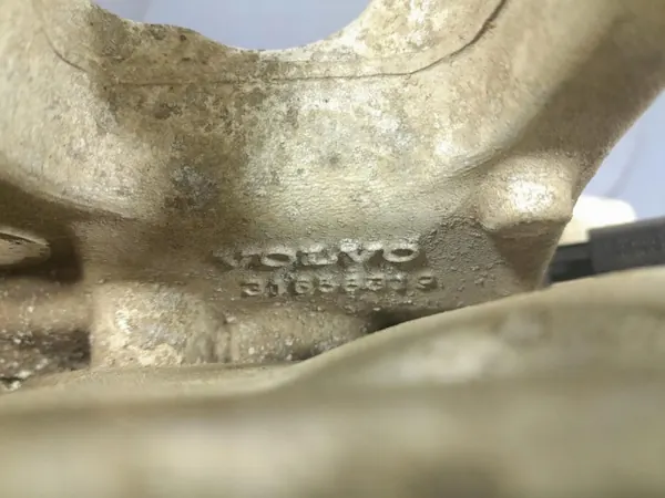 Volvo XC60 II Hinterachsschenkel links OEM 31658319 image 4
