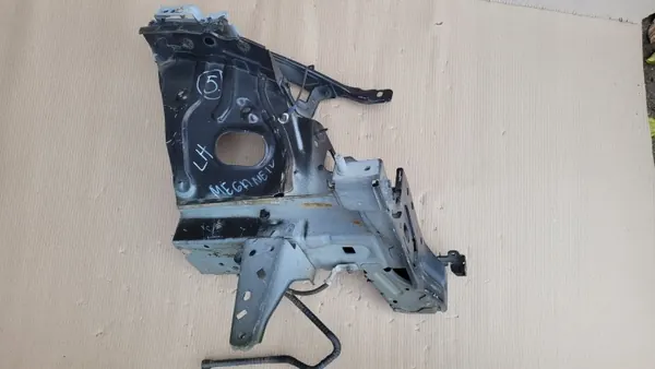 OEM 641013615R Traverse Avant Gauche - Renault OE image 9