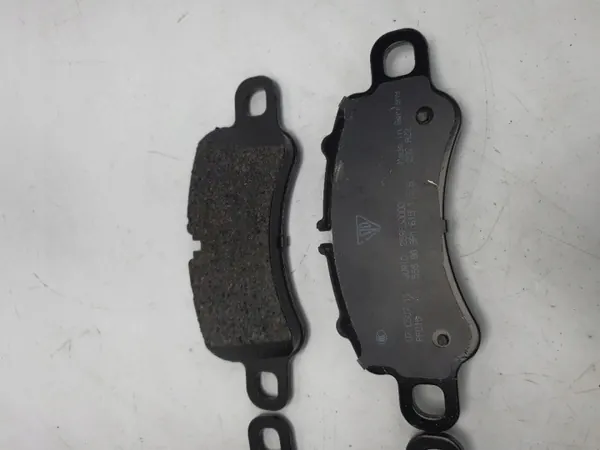 OEM 9P1615115 Jarrupalat etuosa Porsche 911 image 3