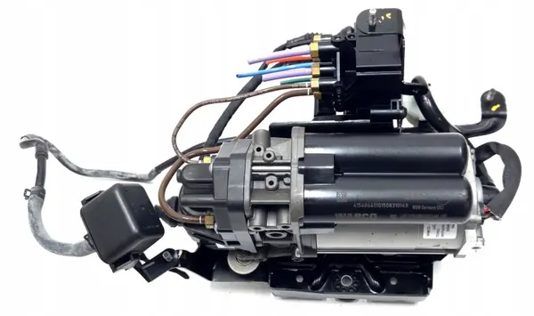 Audi Q7 4M Ilmakompressori OEM 4M0616005F image 3