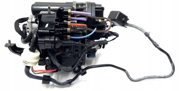 Audi Q7 4M Ilmakompressori OEM 4M0616005F image 6