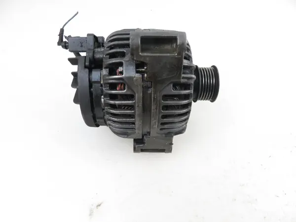 Vaihtovirtageneraattori Mercedes W203 2.0 B OEM 0 124 515 045 image 3