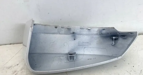 Capa espelho Audi Q2/Q3 OEM 81A857527 Branco image 3