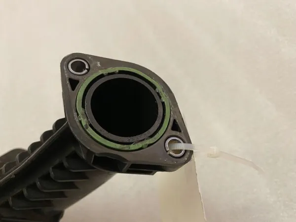 Válvula Turbo Volvo OEM 31293679 - Usada image 5
