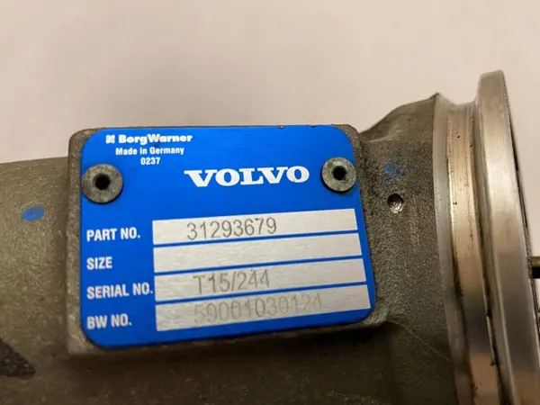 Válvula Turbo Volvo OEM 31293679 - Usada image 6